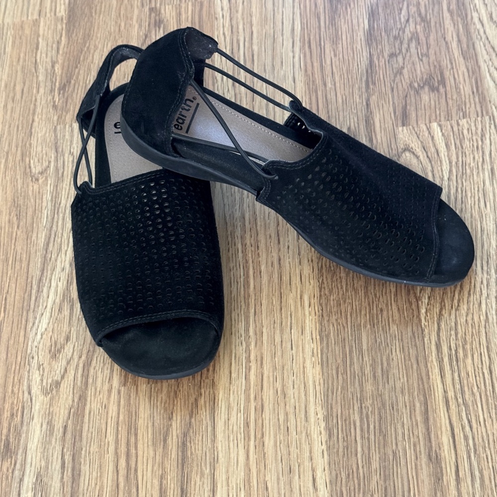 Earthe peep toe sandals, black suede